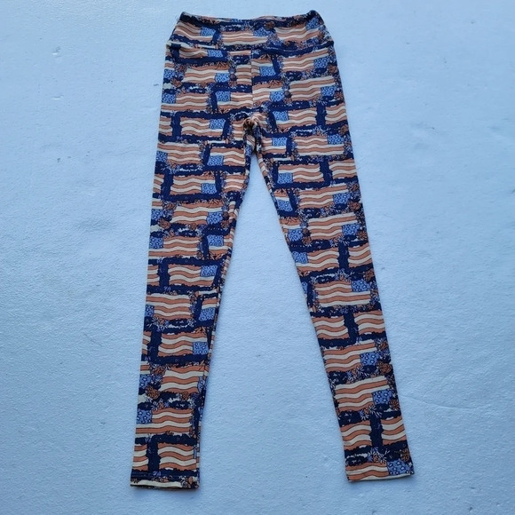 LuLaRoe OS Leggings USA AMERICA BLACK Military LE Flag STAR Patriotic Stretch - Picture 1 of 10